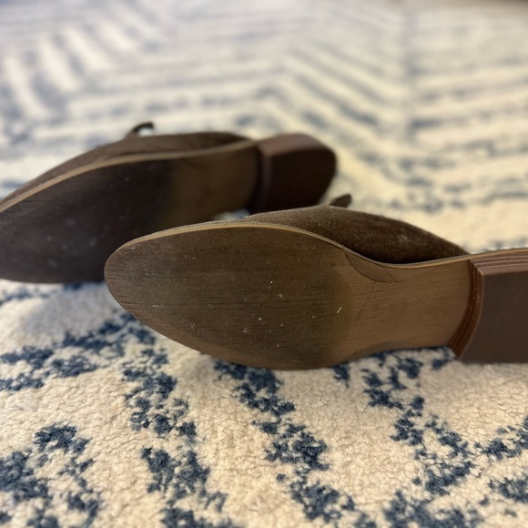Indigo Rd. Velvet Taupe Slip On Mules - Picture 5 of 5